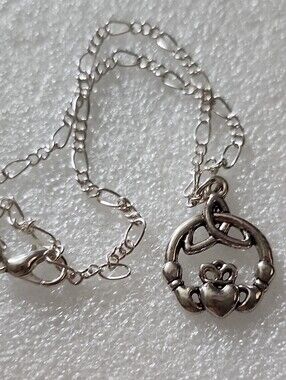 Hand Crafted Silver Claddagh Knot Bracelet / Anklet
